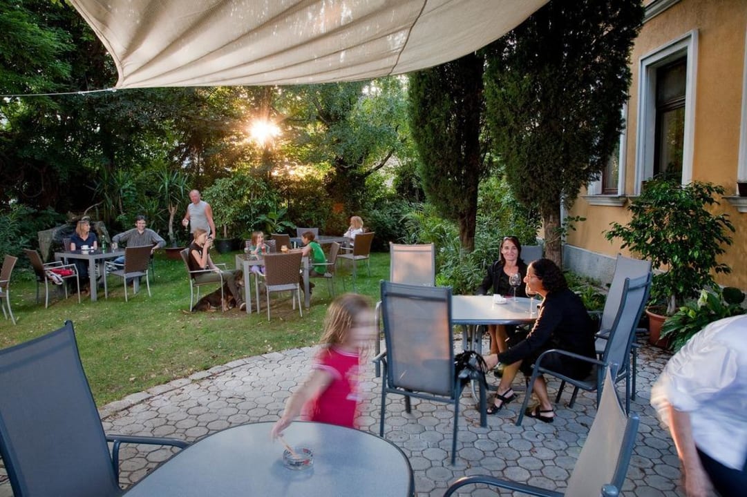 Unser Garten lädt zum Verweilen ein! Gasthof Weisz