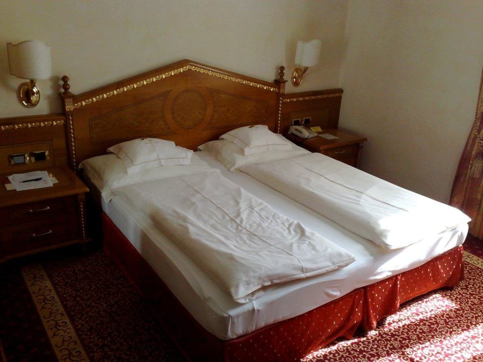Doppelbett Cityhotel Goldener Adler B&B