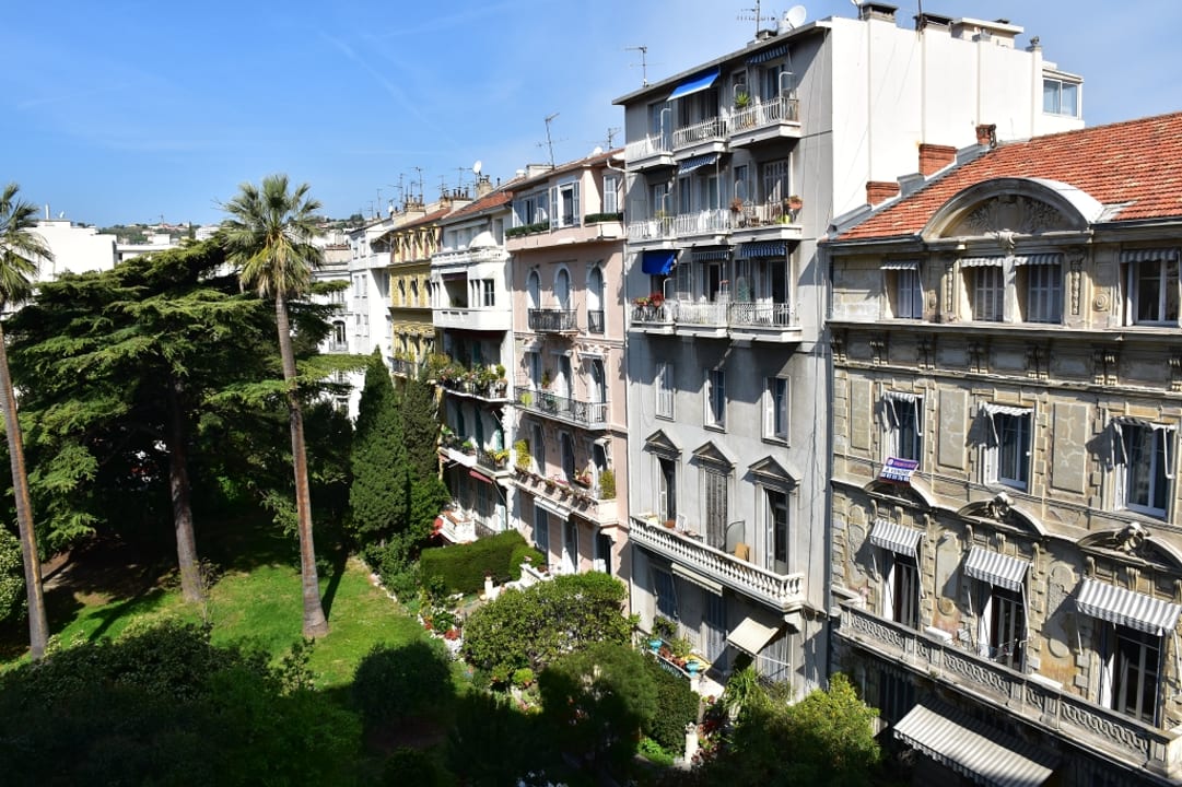 Ausblick Hotel Holiday Inn Nice