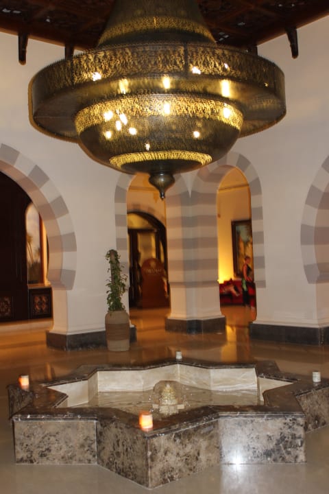Очень египетский лобби Stella Beach Resort & Spa Makadi Bay