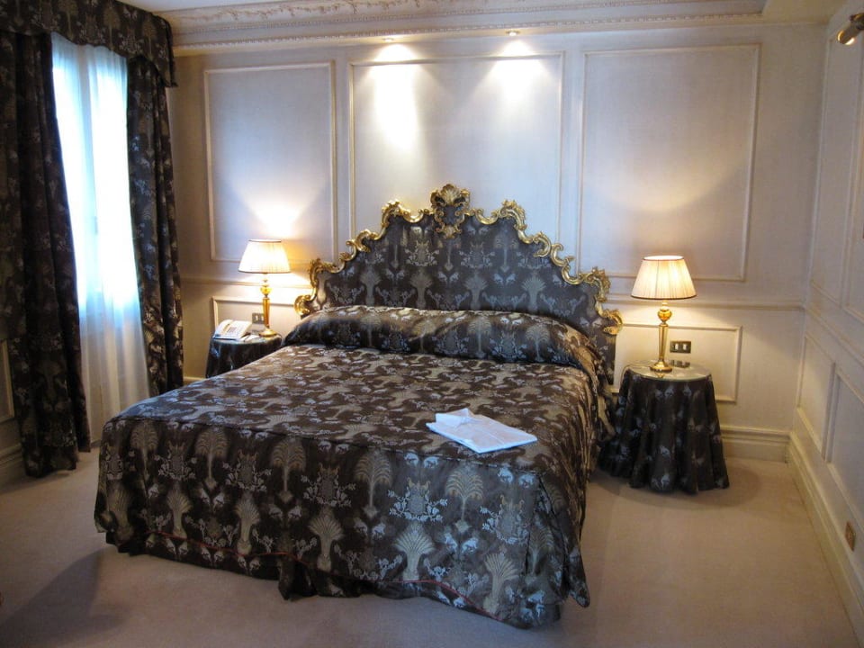 Schlafzimmer Bauer Palazzo Suite 452 Bauer Palazzo