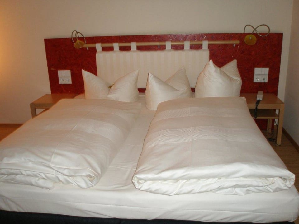 Doppelbett Hotel Zum Weissen Ross