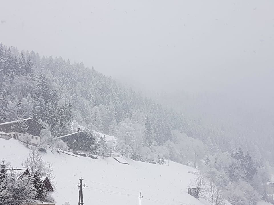 Blick vom Balkon  Sporthotel Wagrain