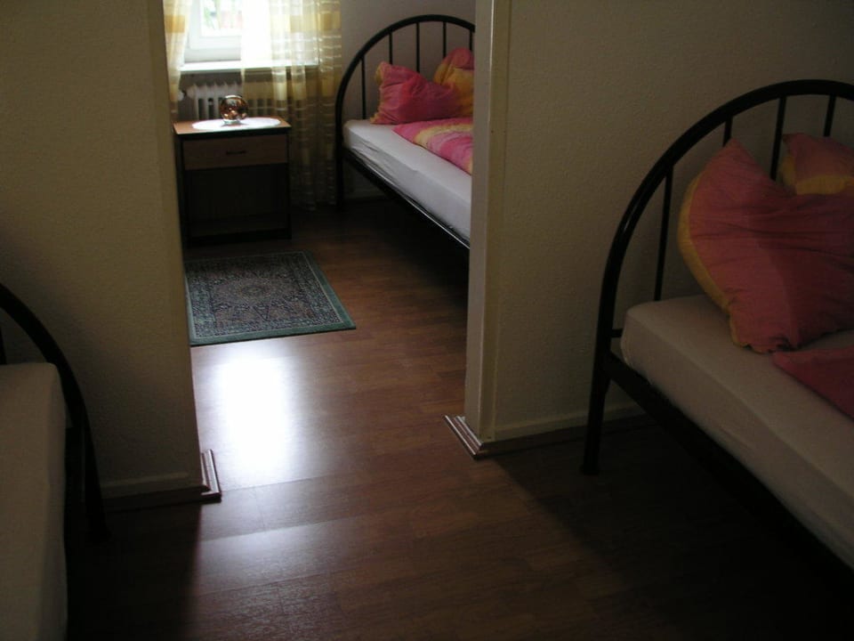 4-Bett Zimmer keine Zwischentür Hotel Burgklause