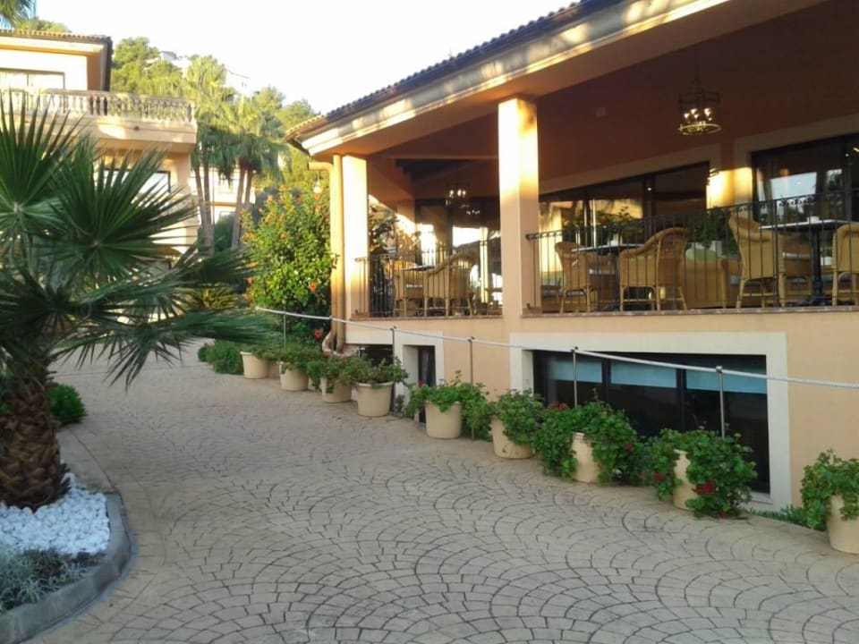 Haupthausterrasse  Mon Port Hotel & Spa