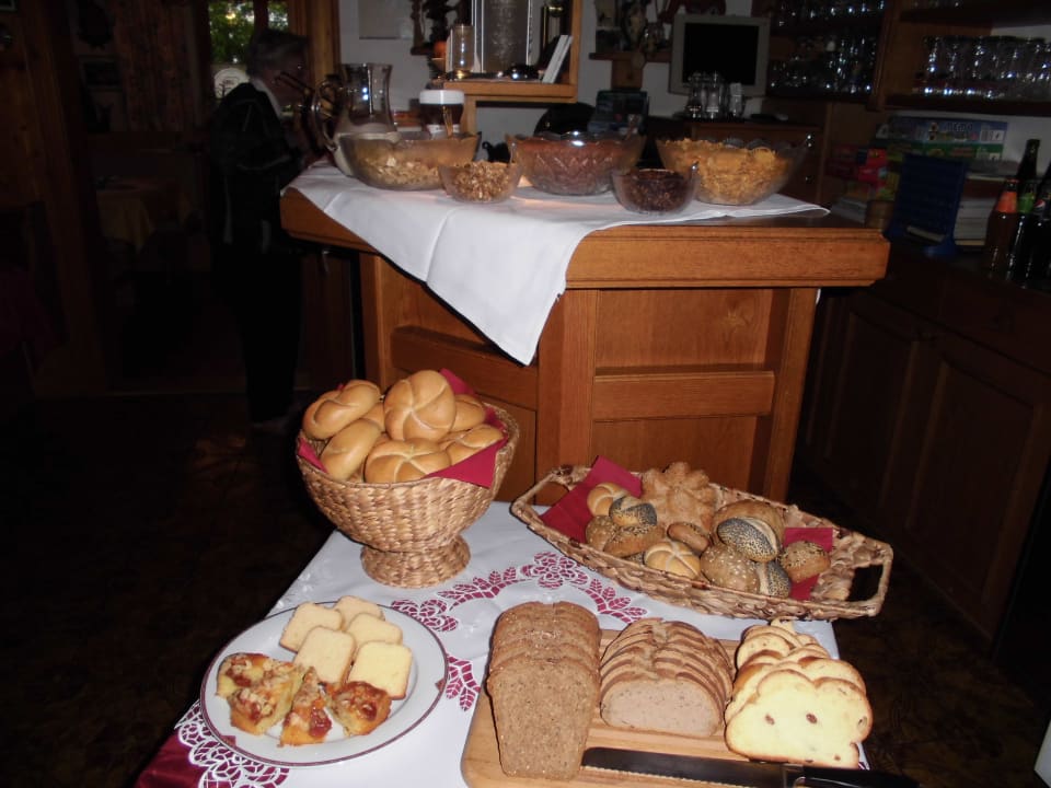 Frühstück Buffet  Hotel-Pension Ötzmooshof