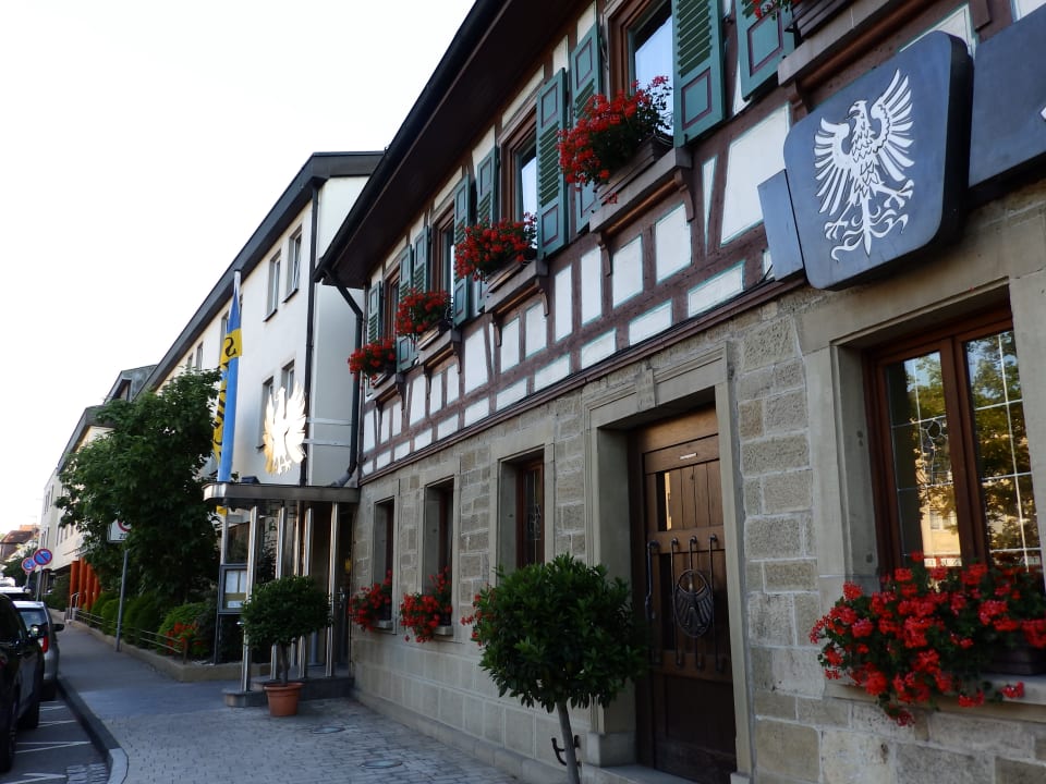 Außenansicht Hotel Adler Asperg