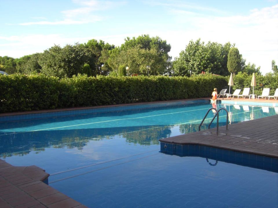 Hoteleigener Pool Hotel Sportsman