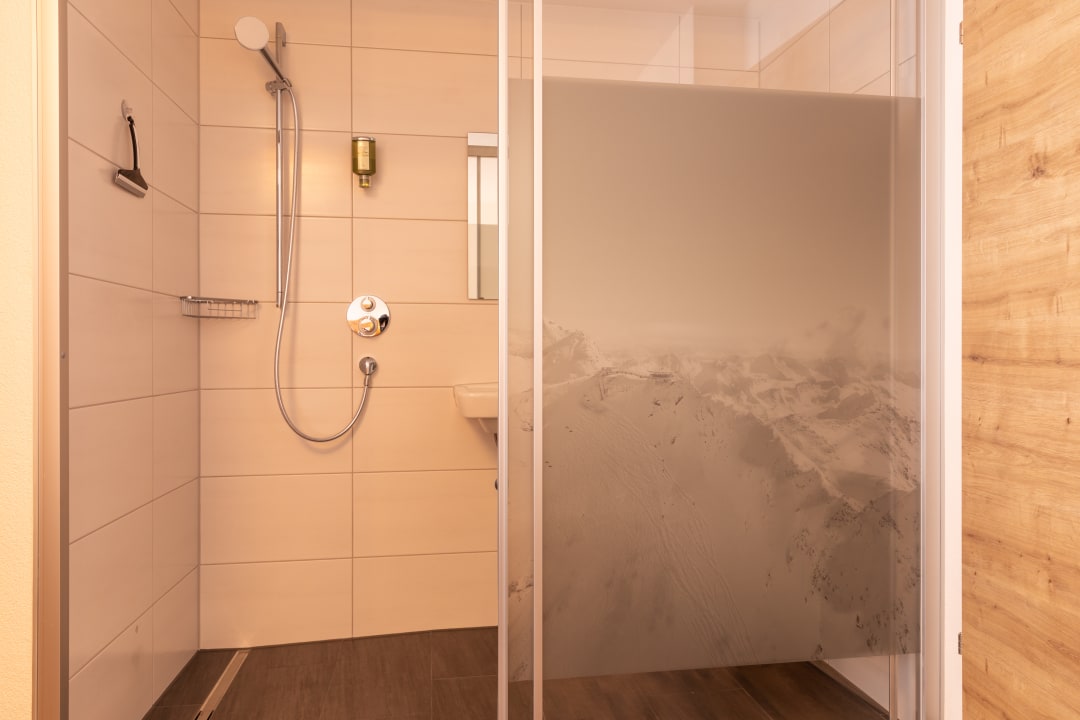 Zimmer Appartementhaus Pitztal Living