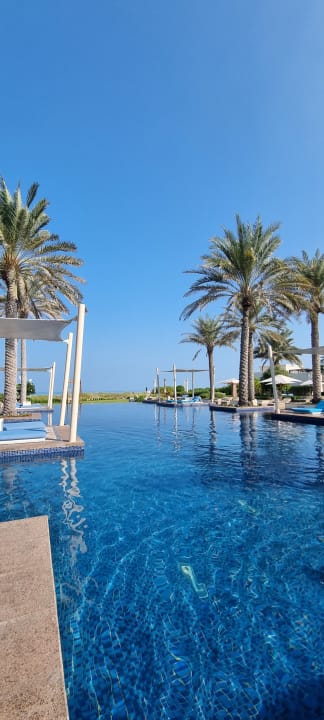 Pool Park Hyatt Abu Dhabi Hotel and Villas