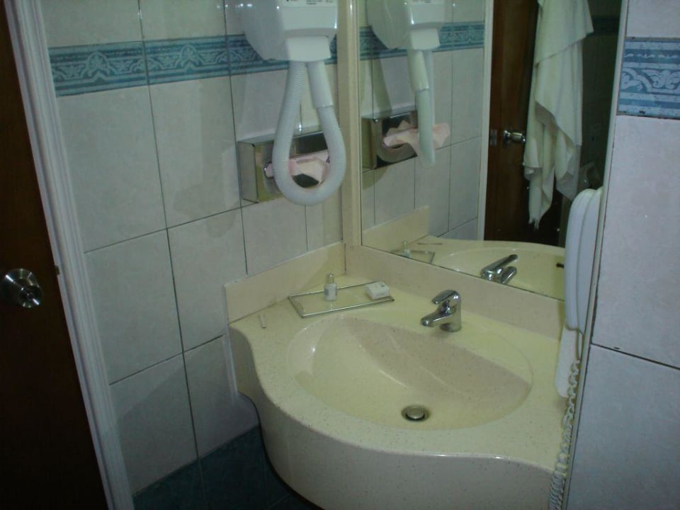 Łazienka Constantinos The Great Beach Hotel