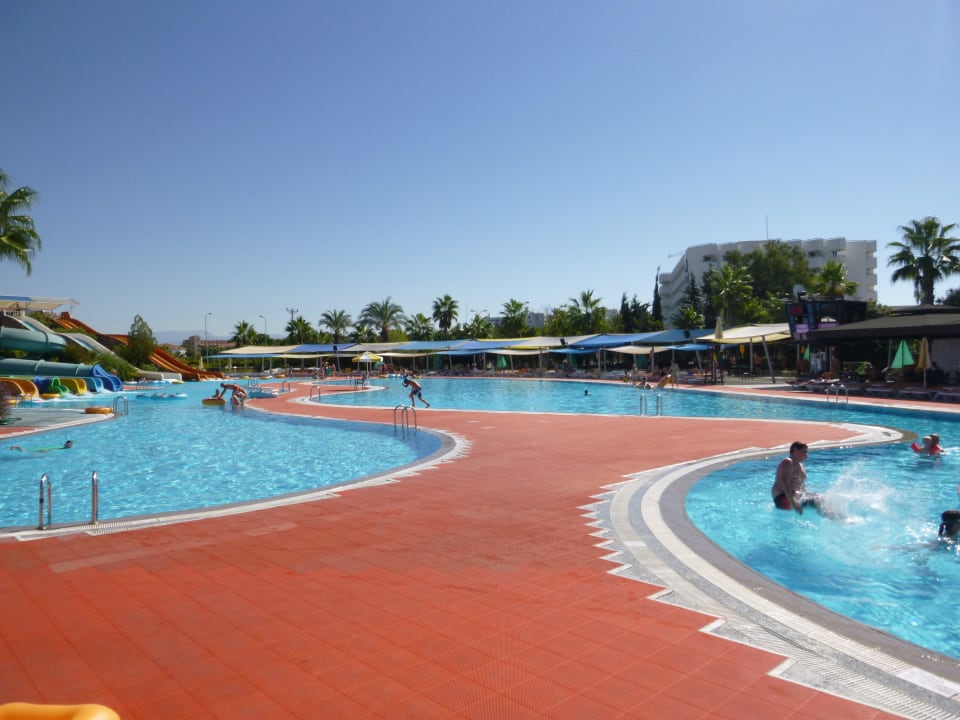 Poolanlage Aktivity VONRESORT Golden Beach