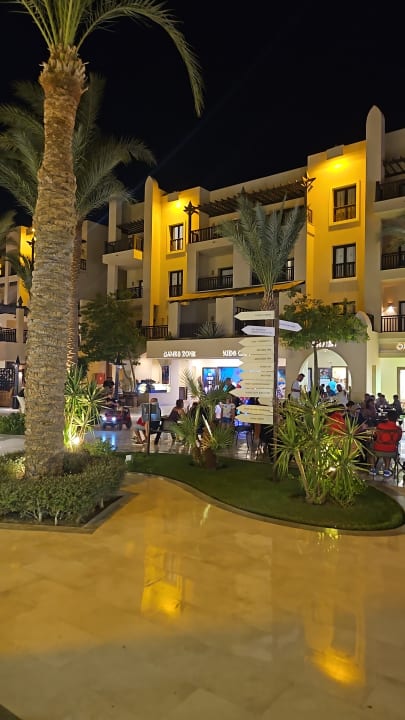 Gartenanlage Steigenberger Aqua Magic