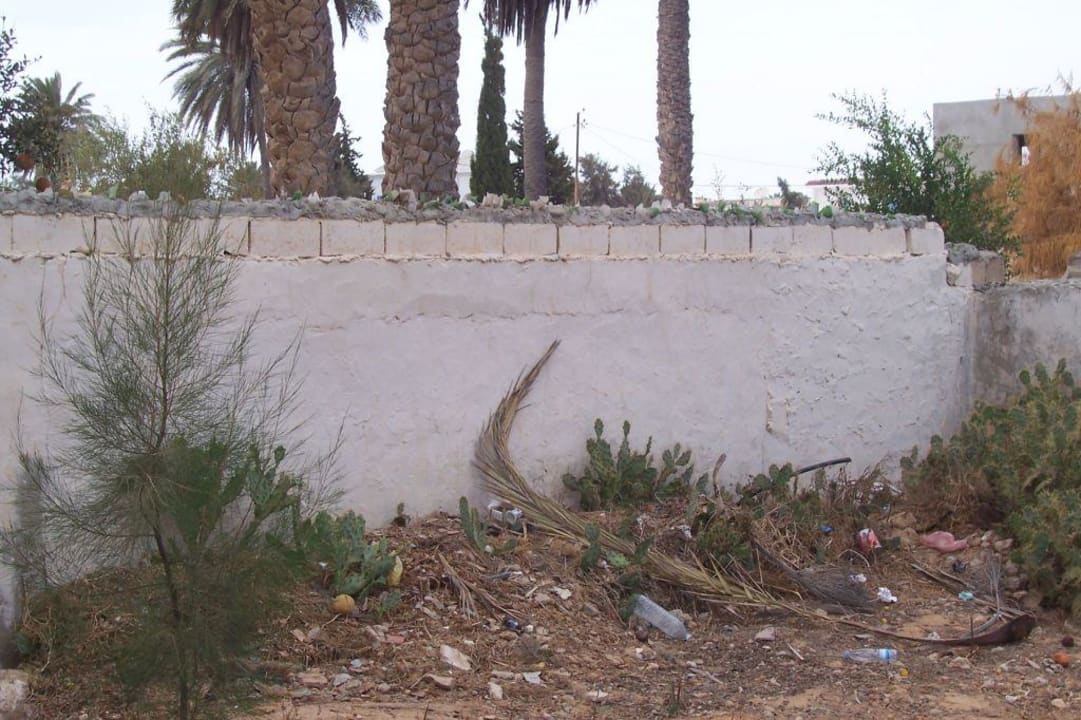 beim Minigolfplatz Zita Beach Resort