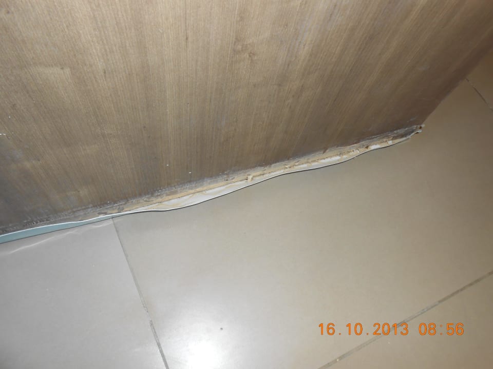 Unsere Tür Atlantica Mikri Poli Crete