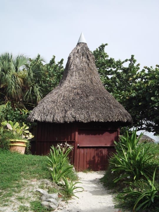 Bar am Strand (war nie geöffnet) Muthu Playa Varadero