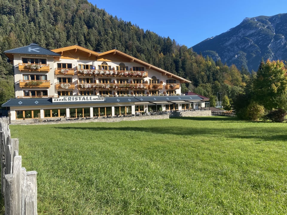 Außenansicht Verwöhnhotel Kristall