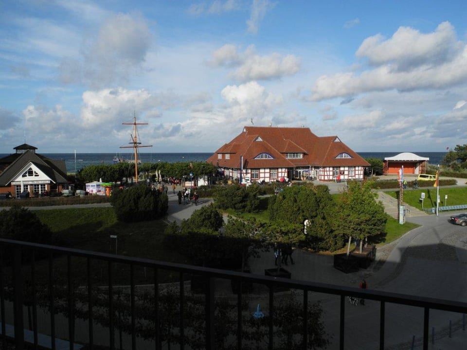 Aus dem 2.OG zur Seebrücke Strandhotel Zingst