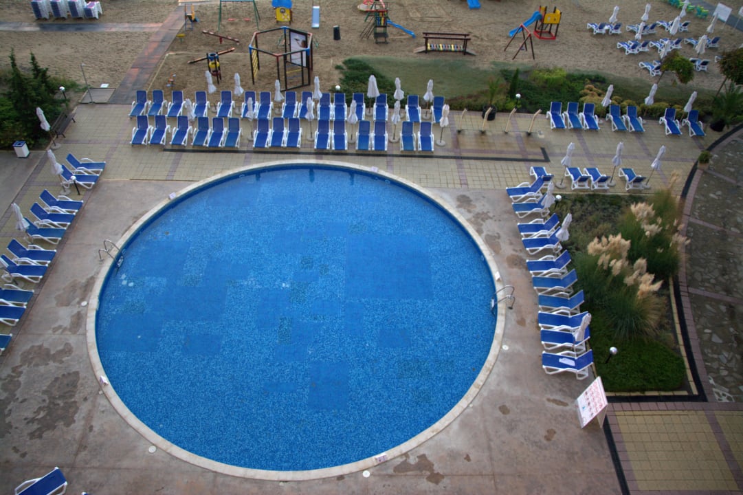 Kinderpool vom Balkon Sol Luna Bay