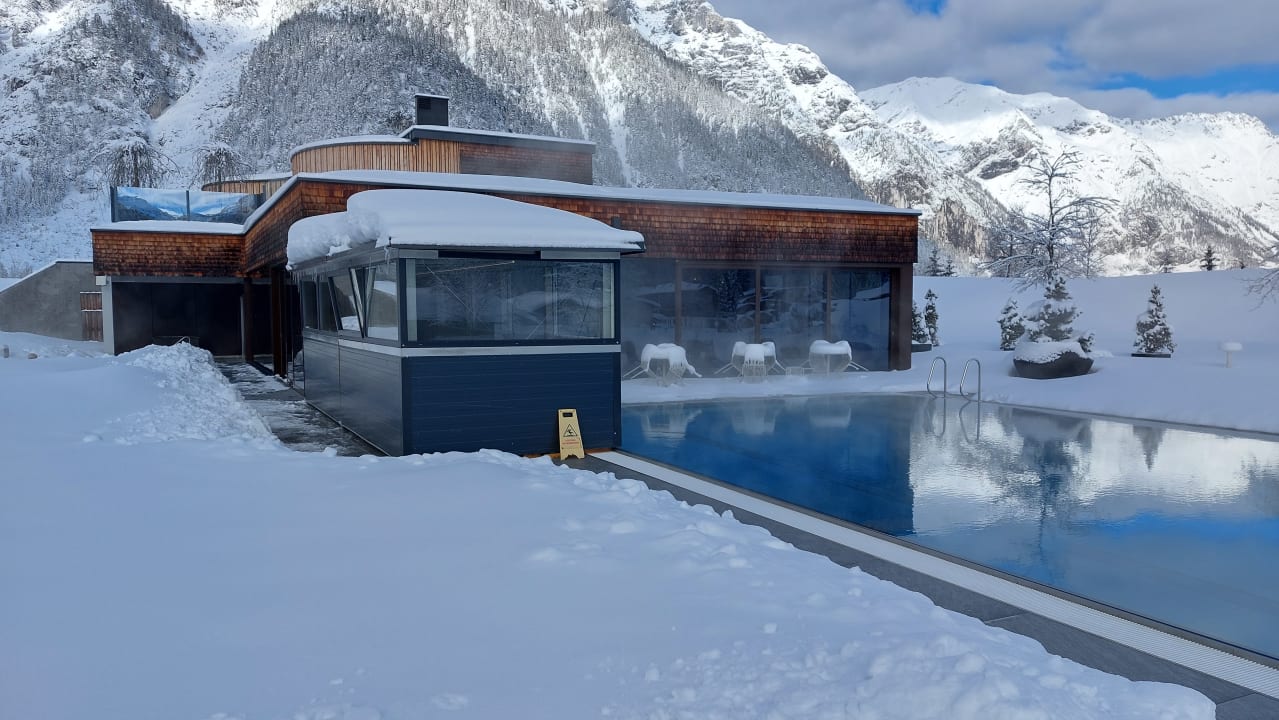 Pool Hotel Quellenhof Leutasch, Tirol