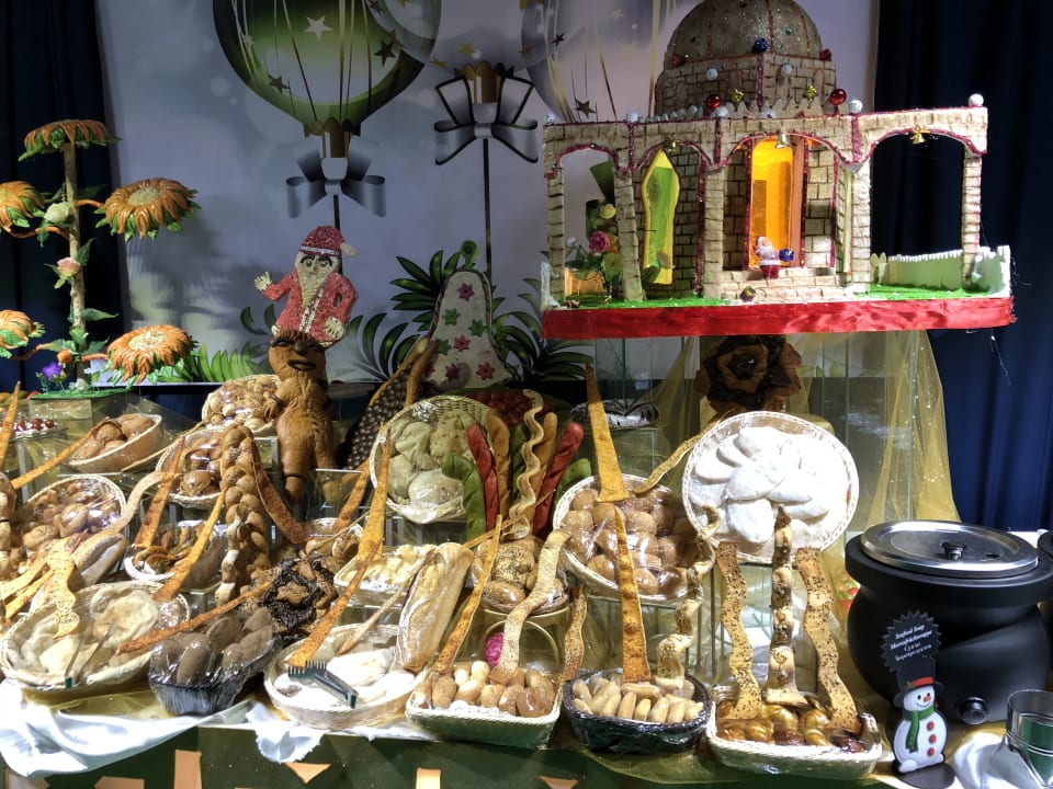 Das Zelt am Strand mit dem Weihnachtsbuffet  Pickalbatros White Beach Resort - Hurghada