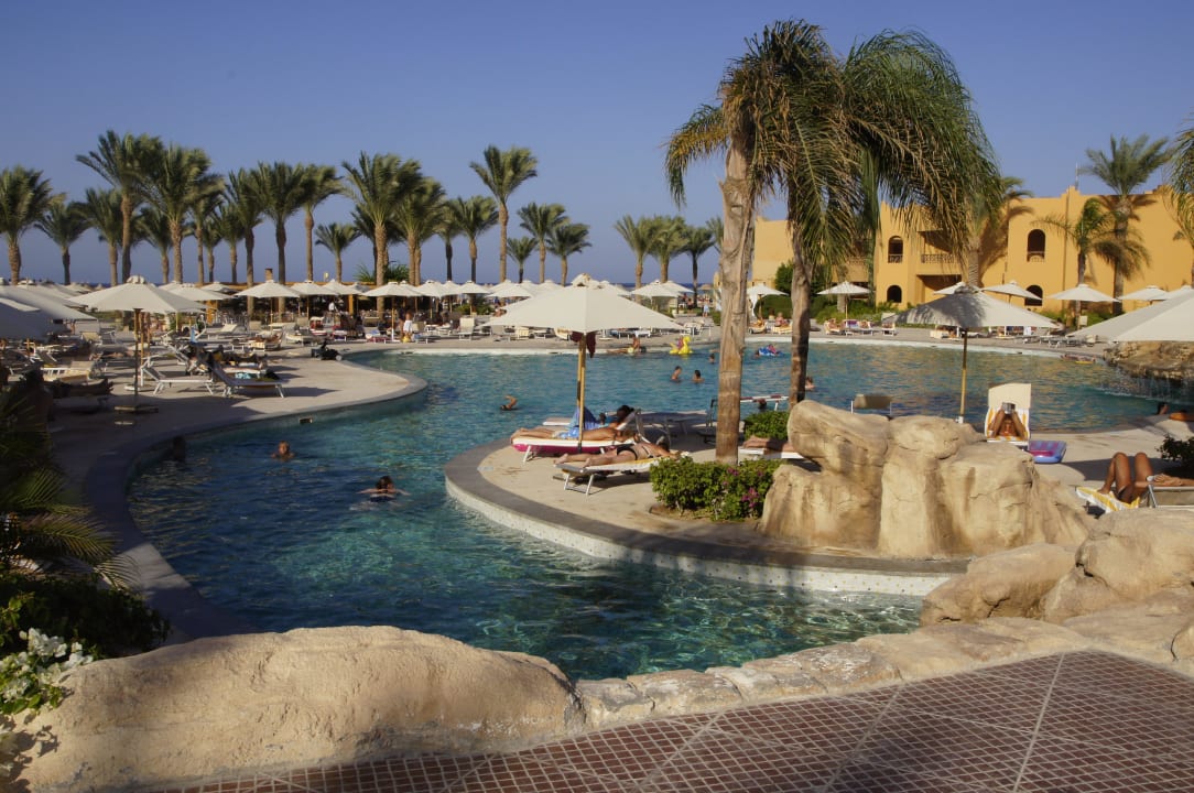 Basen główny Stella Beach Resort & Spa Makadi Bay