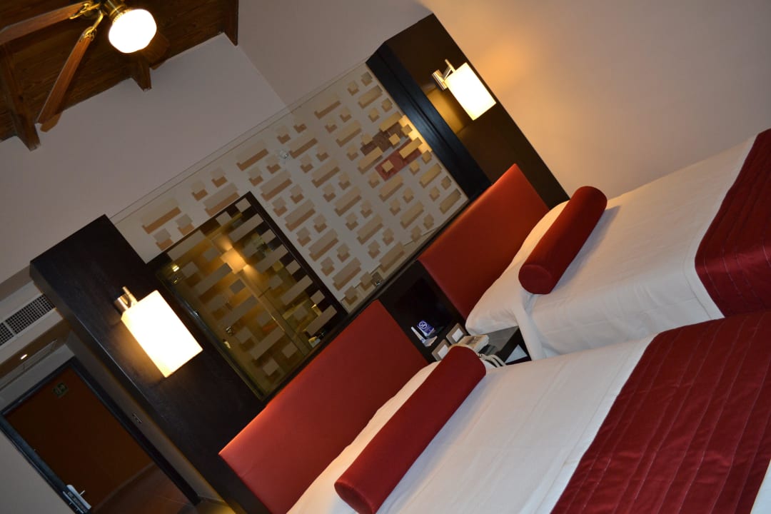 Bett Punta Cana Princess All Suites Resort & Spa