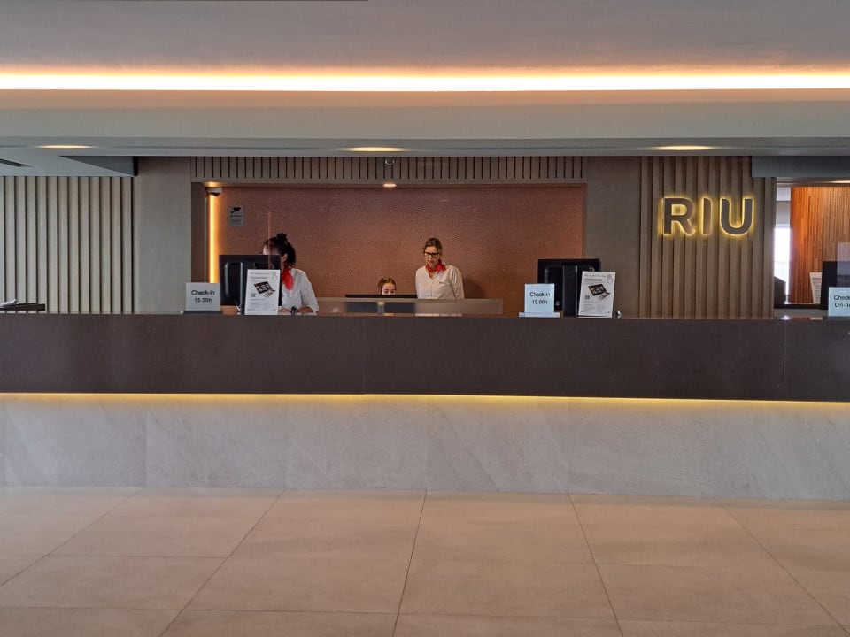 Lobby Hotel Riu Paraiso Lanzarote