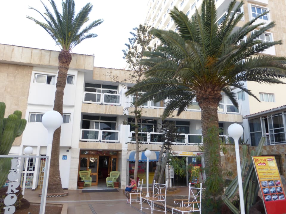 Haupteingang aussen Hotel Europalace