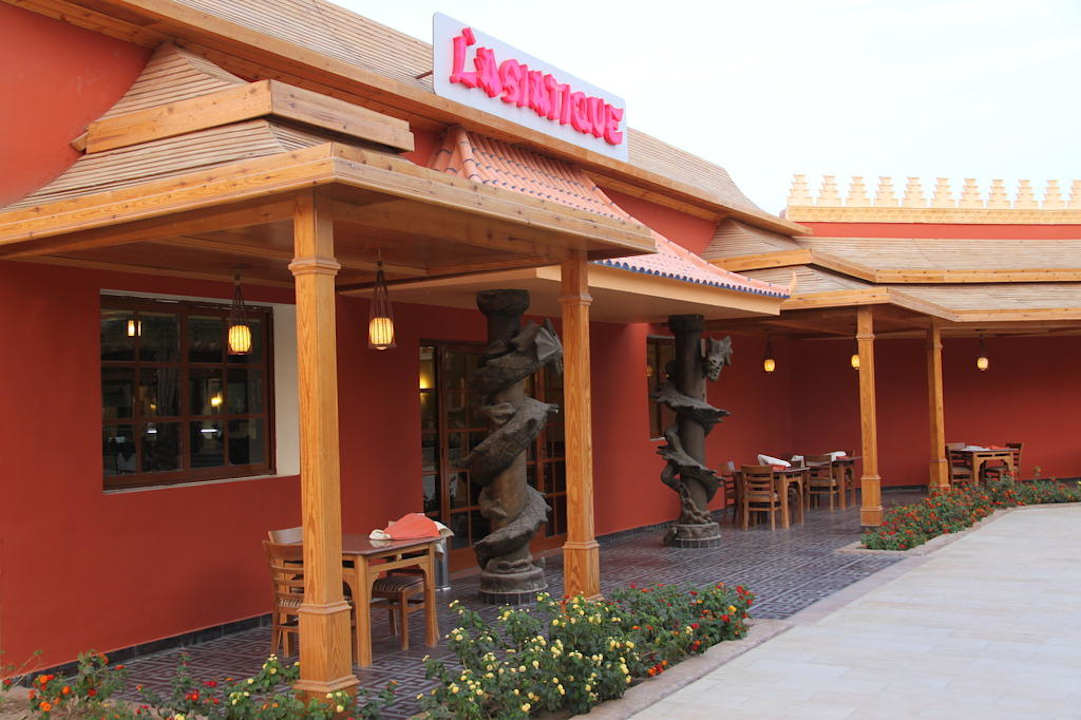 Asiat Pickalbatros Alf Leila Wa Leila Resort - Neverland Hurghada