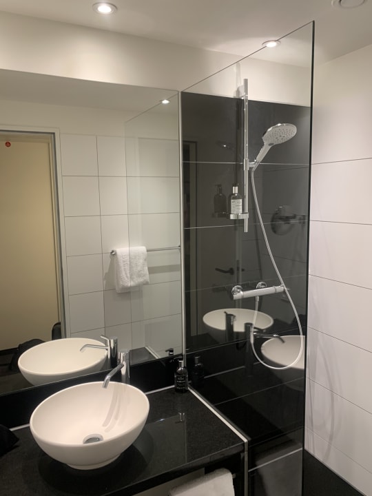 Zimmer Motel One Mannheim