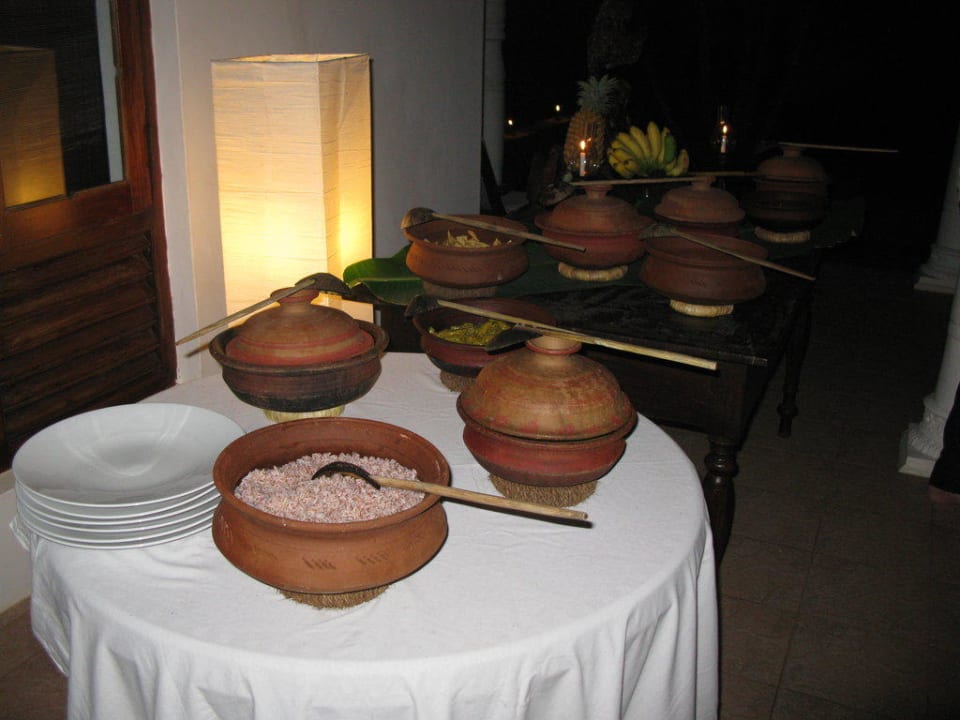 Das Abendbüffet CocoVilla Resort