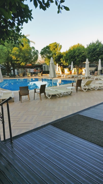 Pool Nerton Hotel - Erwachsenenhotel ab 16 Jahren