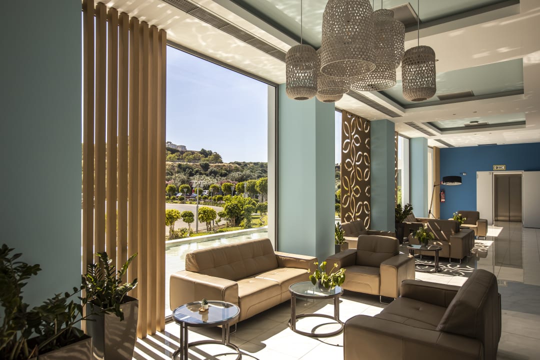 Lobby Asterias Beach Resort
