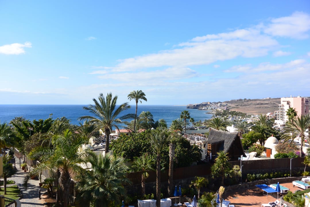 W oddali wydmy Maspalomas Sport Hotel Monte Feliz - powered by Playitas