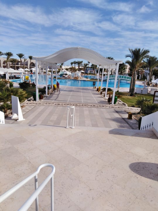 Pool Hilton Marsa Alam Nubian Resort