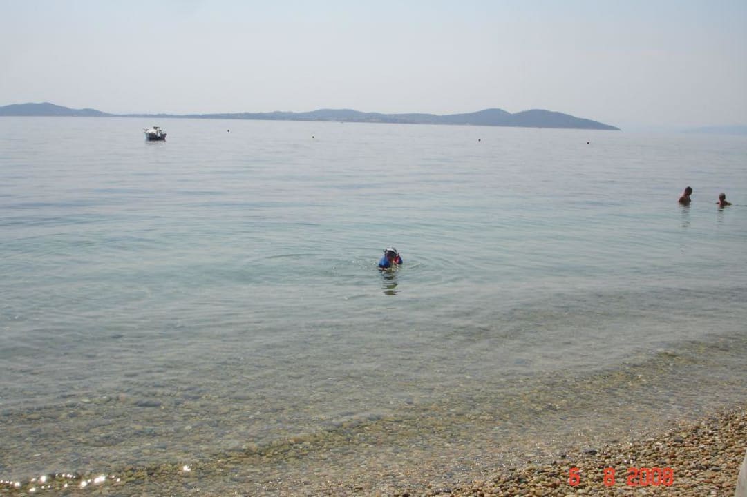 Glasklares Wasser... Akti Ouranoupolis