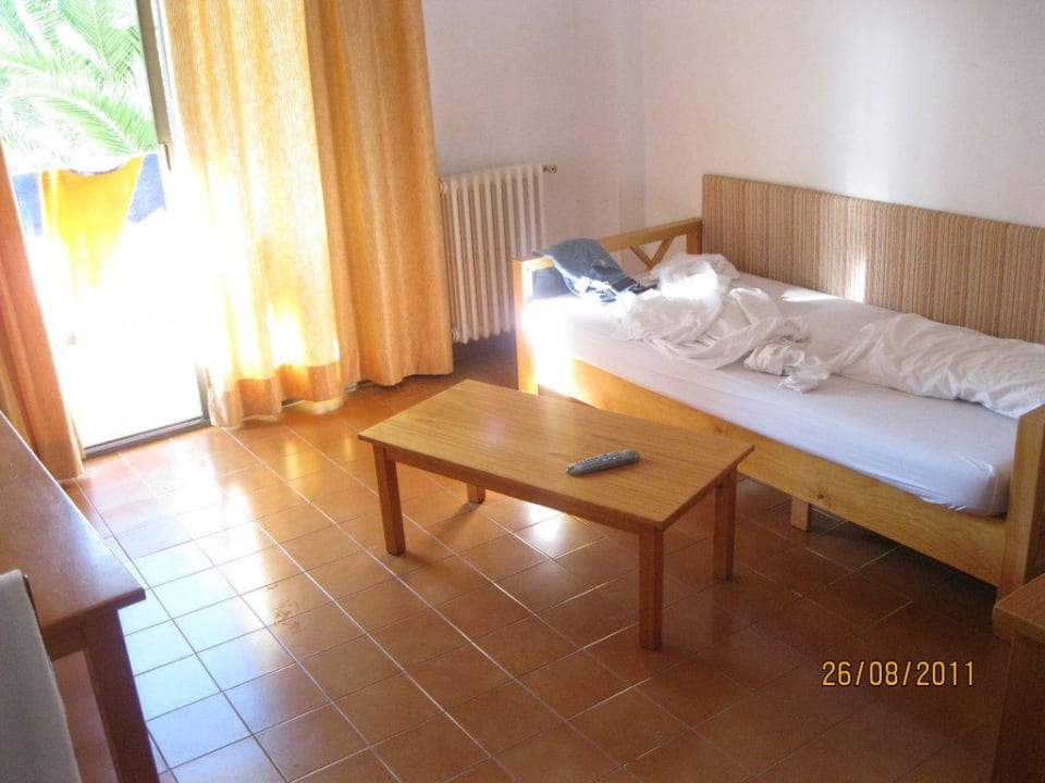 Wohnbereich Cabot Tres Torres Apartaments