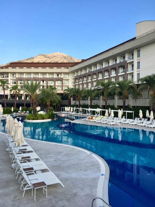 Pool DoubleTree by Hilton Antalya-Kemer