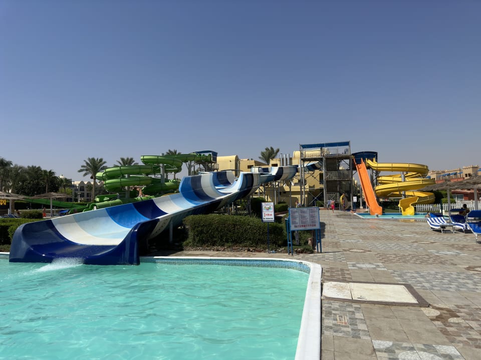 Pool Titanic Beach Spa & Aqua Park