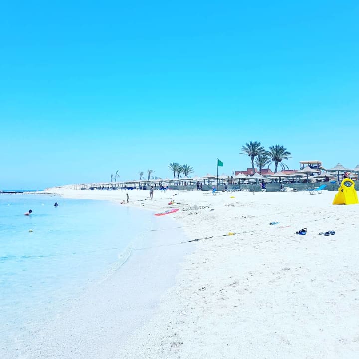 Strand Malikia Resort Abu Dabbab