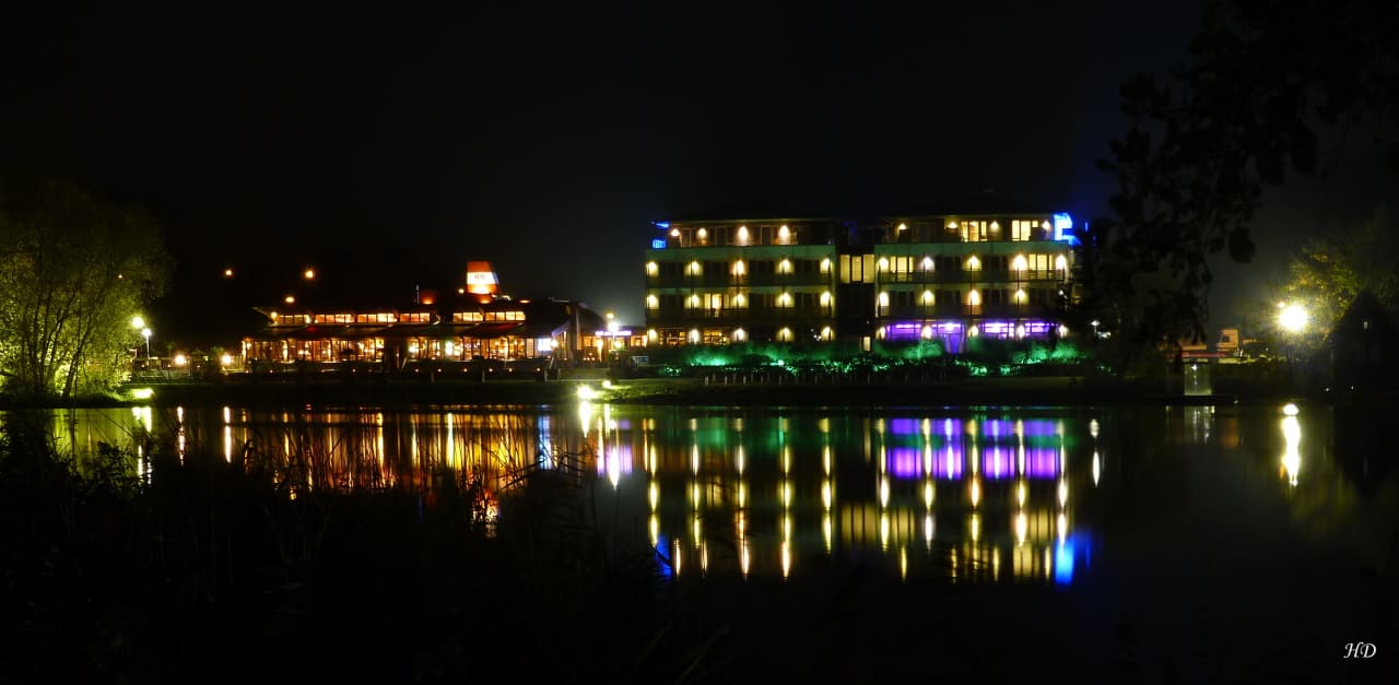Außenansicht Hotel Riverside