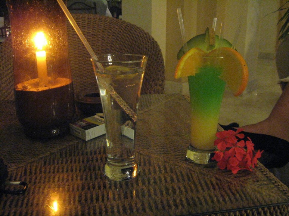 Cocktails für Sie und Ihn Jaz Dar EL Madina