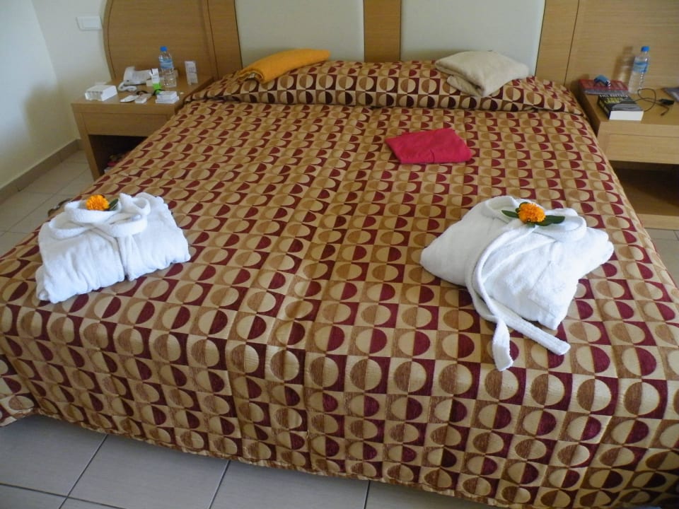 Liebevoll geschmückt! Hotel Kalithea Horizon Royal