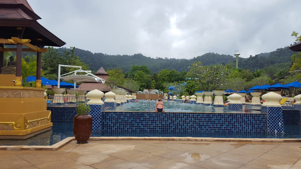 Pool Seaview Khao Lak Resort