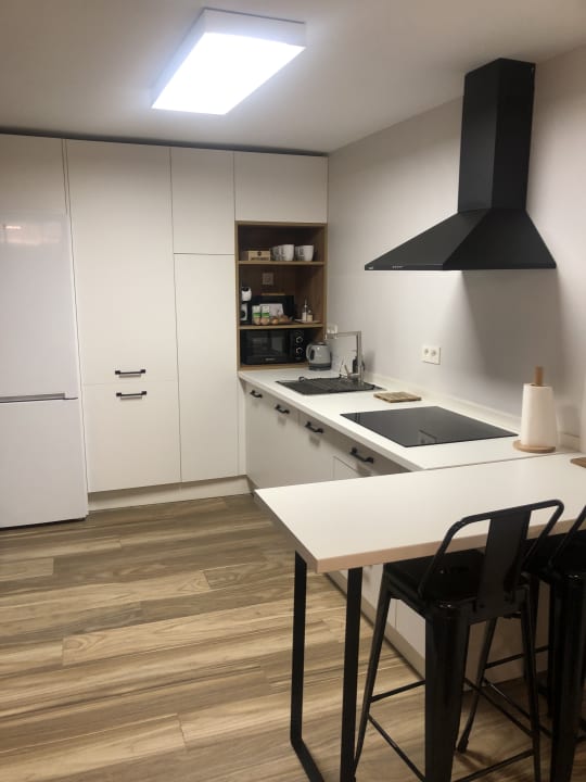 Zimmer VELALMA PISOS centro histórico