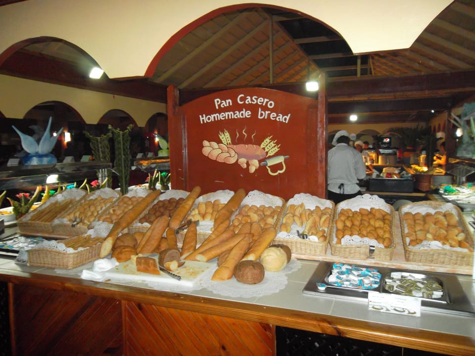 Brot und Brötchen ohne Ende Grand Palladium Select Bávaro Resort & Spa