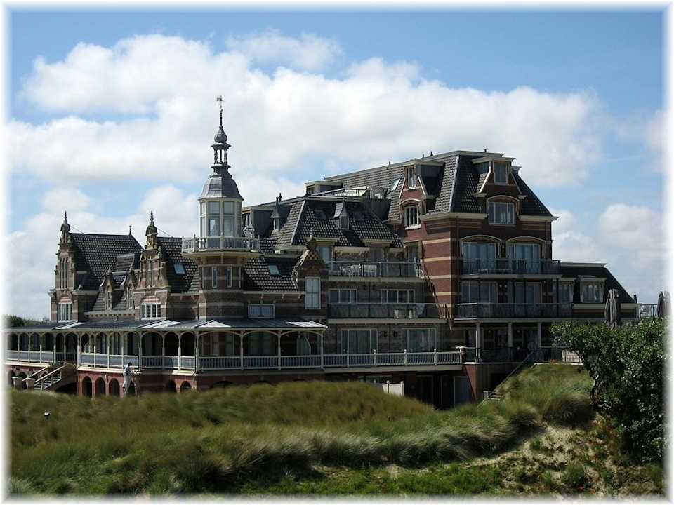 Seitlicher Balkonblick  Hotel Nehalennia