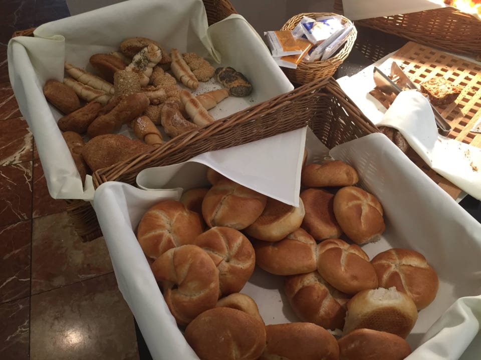 Frühstücksbuffet ARCOTEL Castellani Salzburg