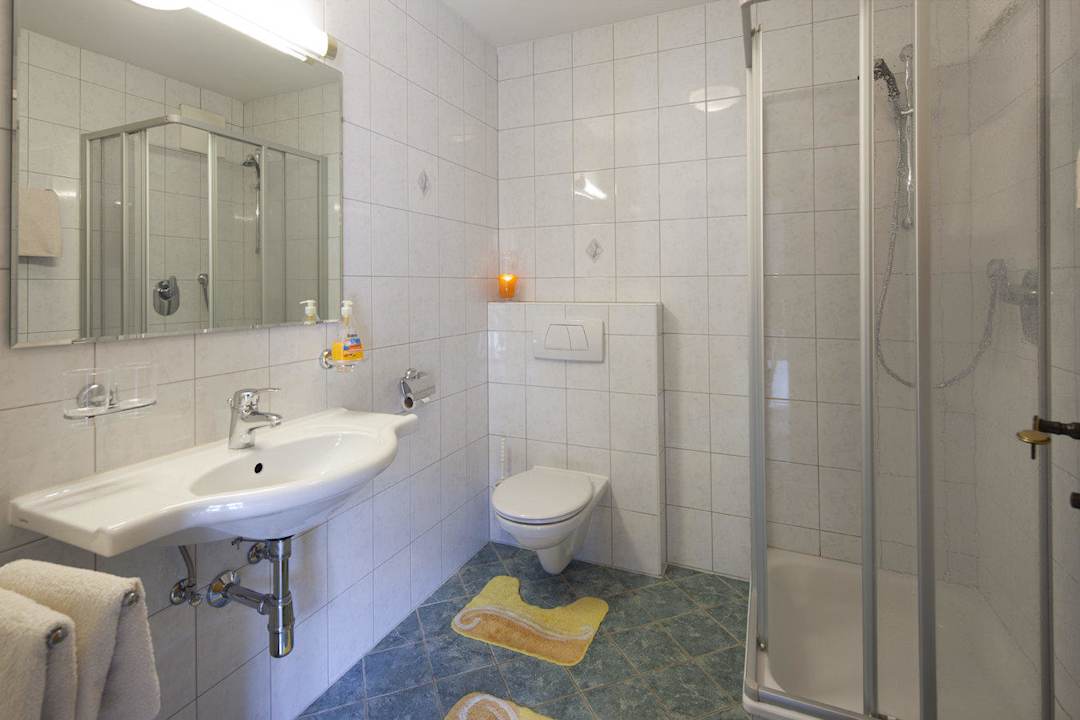 Badezimmer Wohnung 3 Lauchsee Ferienhaus Ilius